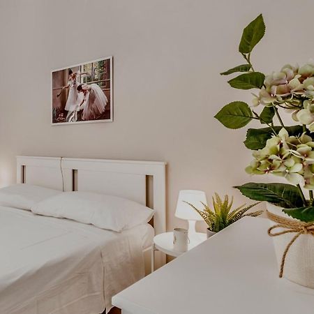 Domus Camilla Apartment Рим Екстериор снимка