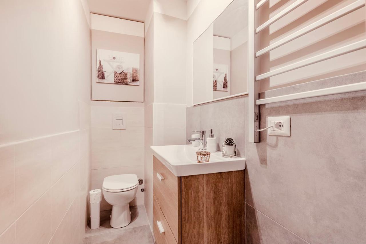 Domus Camilla Apartment Рим Екстериор снимка